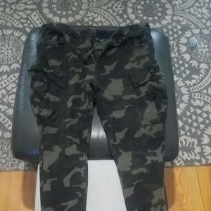 Zara Man Joggers